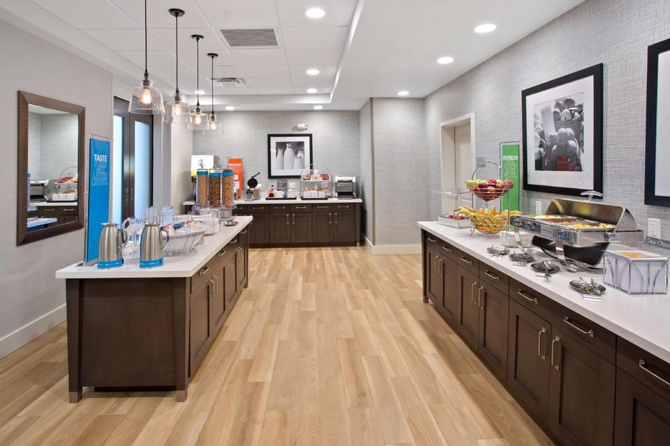 Hampton Inn & Suites Seattle/Woodinville Hotel in Woodinville
