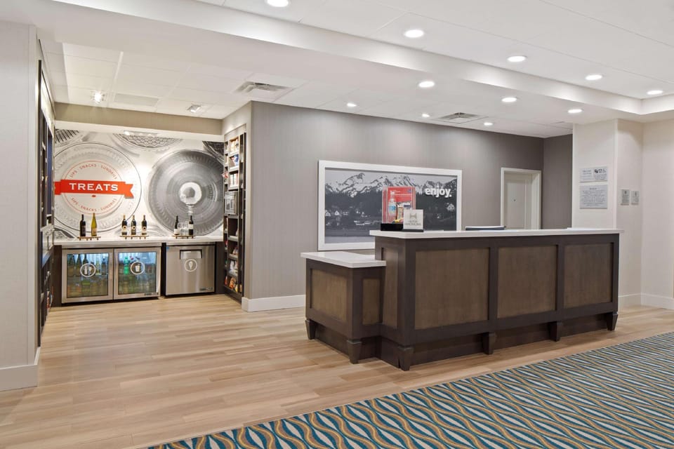 Hampton Inn & Suites Seattle/Woodinville Hotel in Woodinville