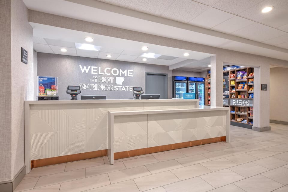 Hampton Inn & Suites West Little Rock Hotel in Little Rock