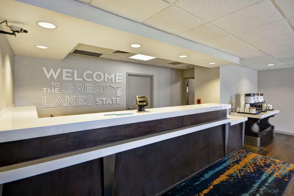 Hampton Inn Detroit/Madison Heights/South Troy Area Hotel in Madison Heights