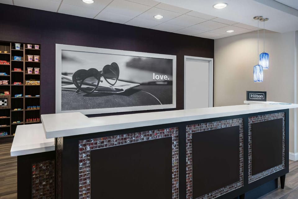 Hampton Inn & Suites San Antonio Brooks City Base Area Hotel in San Antonio