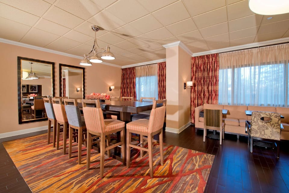 Hampton Inn by Hilton Starkville Mississippi State University Hotel in Starkville