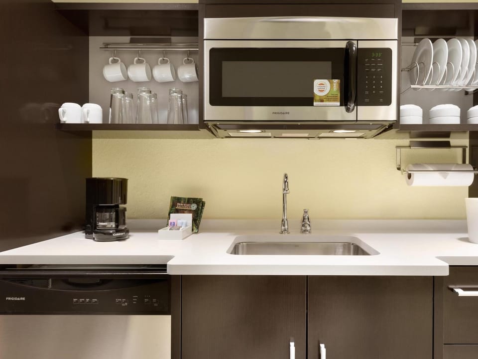 Home2 Suites by Hilton Cleveland Independence Hotel in Independence