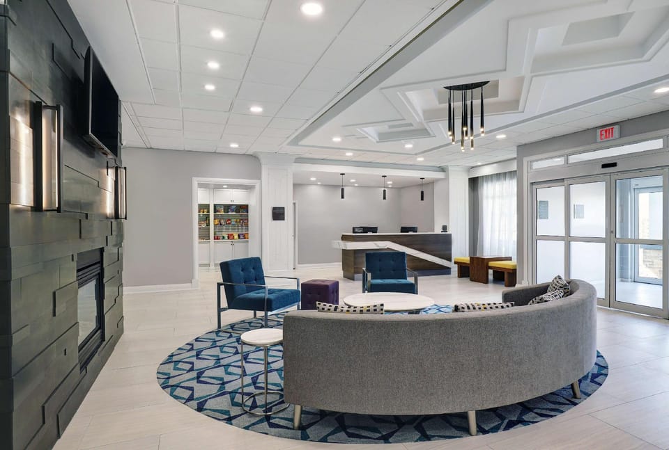 Homewood Suites by Hilton London Ontario Hotel in London