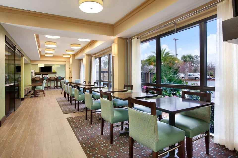 Hampton Inn Slidell Hotel in Slidell