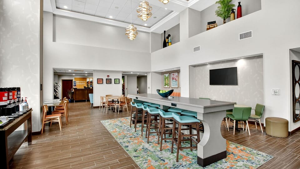 Hampton Inn & Suites Chippewa Falls Hotel in Wisconsin