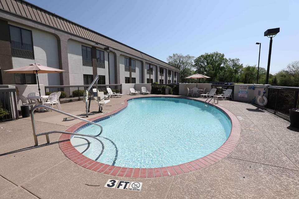 Hampton Inn Dyersburg Hotel in Tennessee