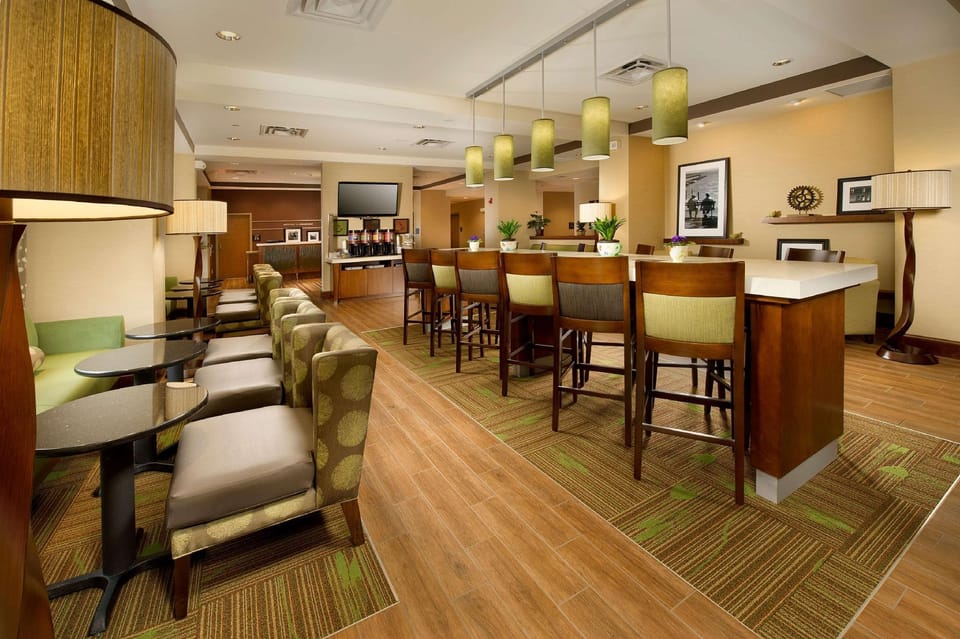 Hampton Inn Cleveland Hotel in Cleveland
