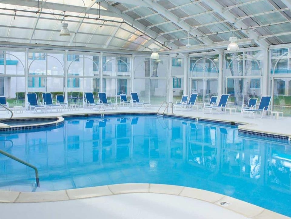 DoubleTree Suites by Hilton Mt. Laurel Hotel in Mount Laurel
