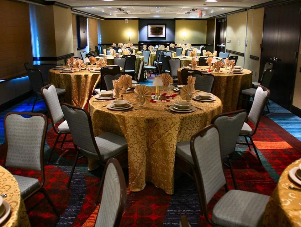 Hilton Garden Inn Bethesda Downtown Hotel in Chevy Chase
