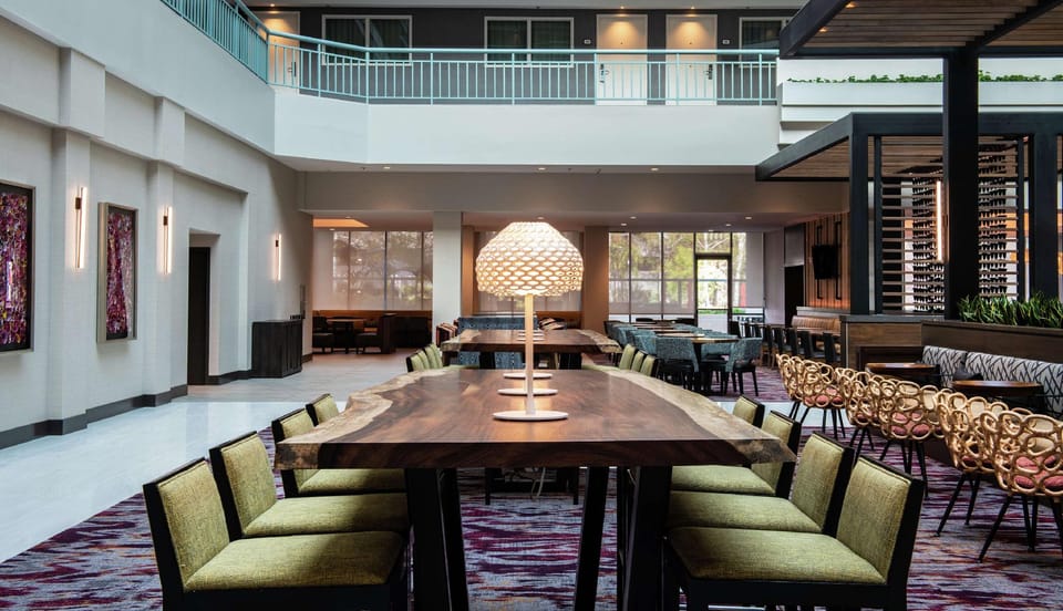 Embassy Suites by Hilton Walnut Creek Hotel in Pleasant Hill