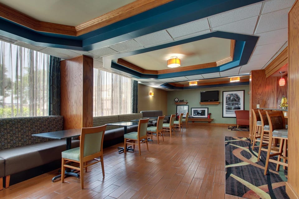 Hampton Inn Lebanon Hotel in Ozark Mountains