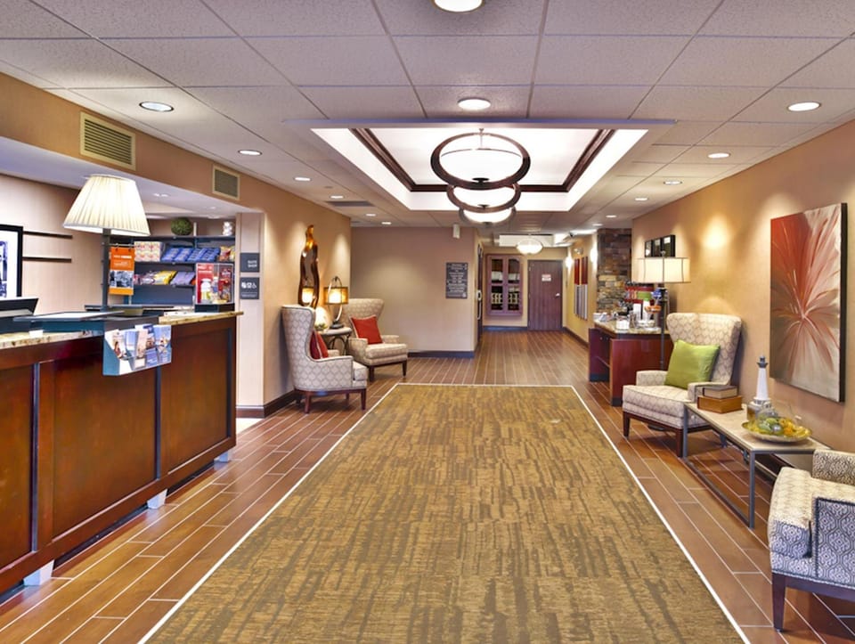 Hampton Inn Marietta Hotel in Marietta