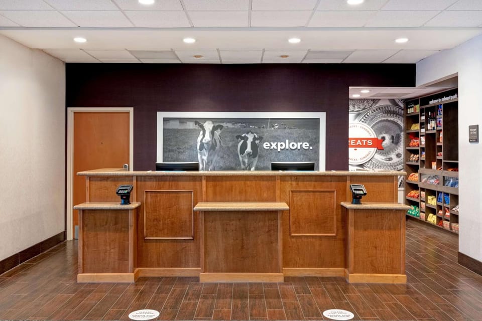 Hampton Inn & Suites Rohnert Park - Sonoma County Hotel in Rohnert Park