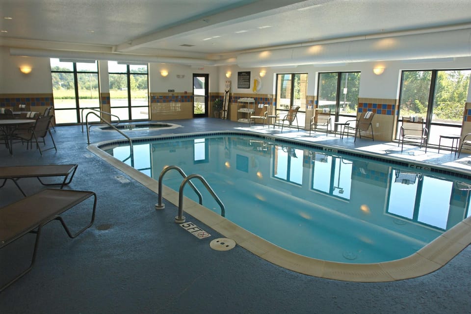 Hampton Inn Gallipolis Hotel in Ohio