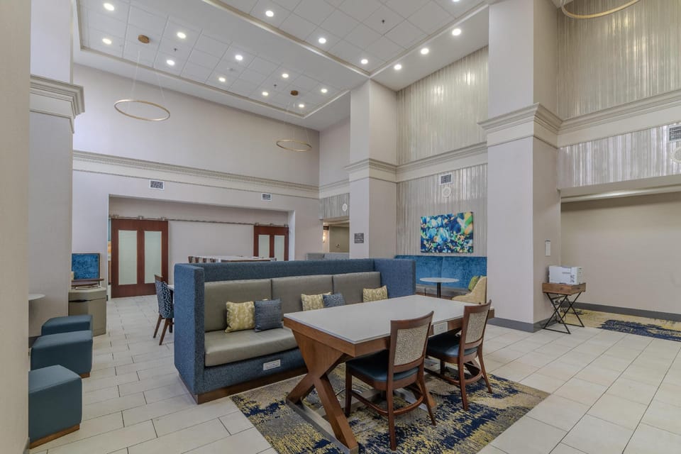 Hampton Inn & Suites Florence-Downtown Hotel in Florence