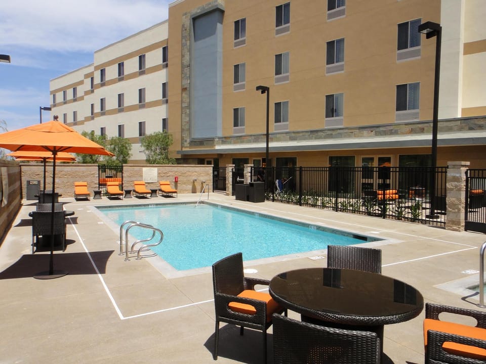 Hampton Inn & Suites Riverside/Corona East Hotel in Corona