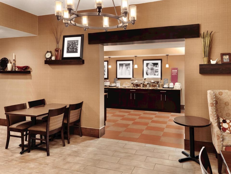 Hampton Inn Cincinnati-Kings Island Hotel in Mason