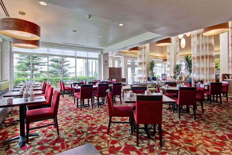 Hilton Garden Inn Calgary Airport Hotel in Calgary