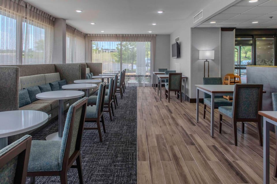 Hampton Inn Detroit/Northville (Farmington Hills Area) Hotel in Livonia