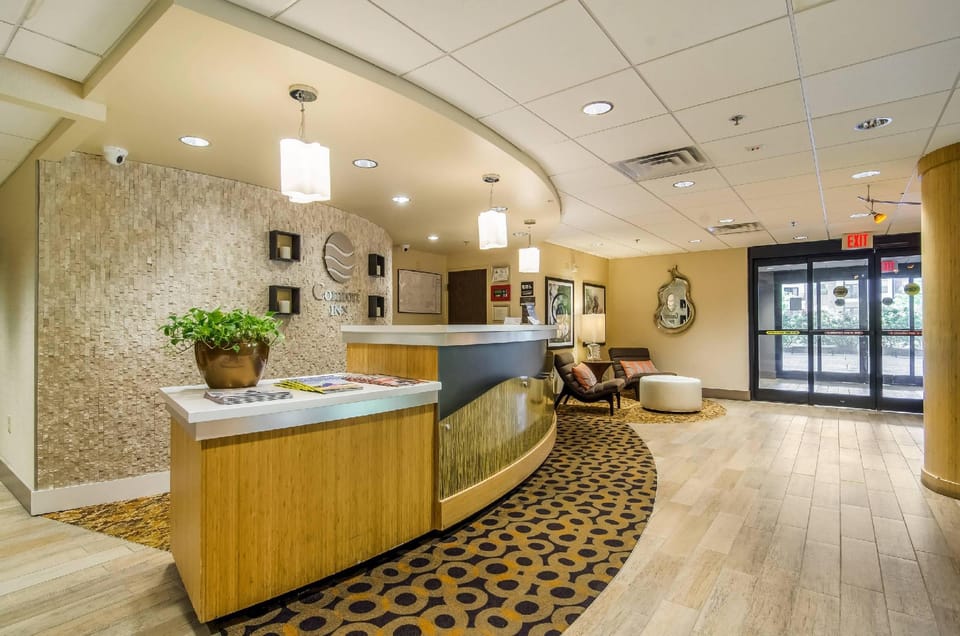 Comfort Inn Raleigh Midtown Hotel in Raleigh