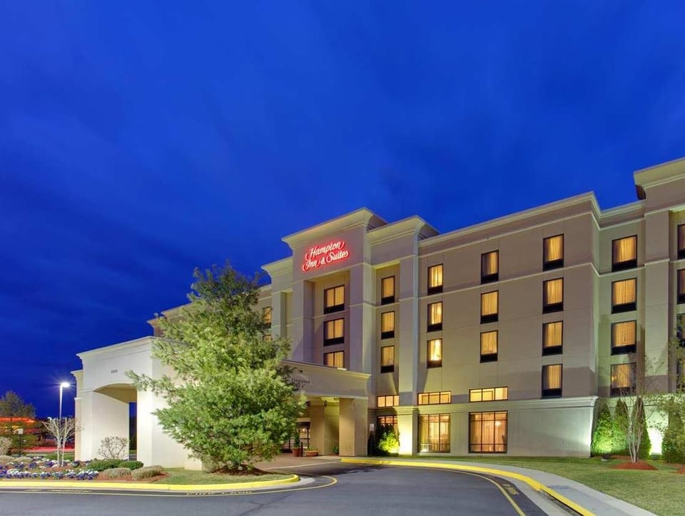 Hampton Inn & Suites Fredericksburg South Hotel in Spotsylvania County