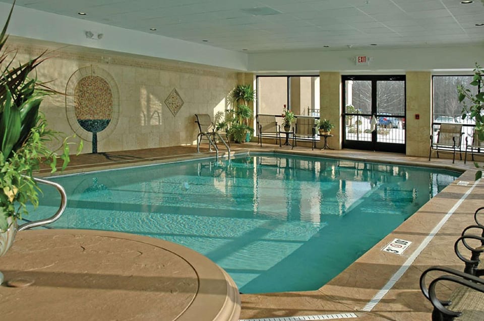 Hampton Inn & Suites Youngstown-Canfield Hotel in Ohio