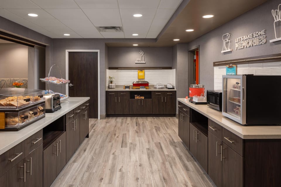 Hampton Inn & Suites Manteca Hotel in Manteca