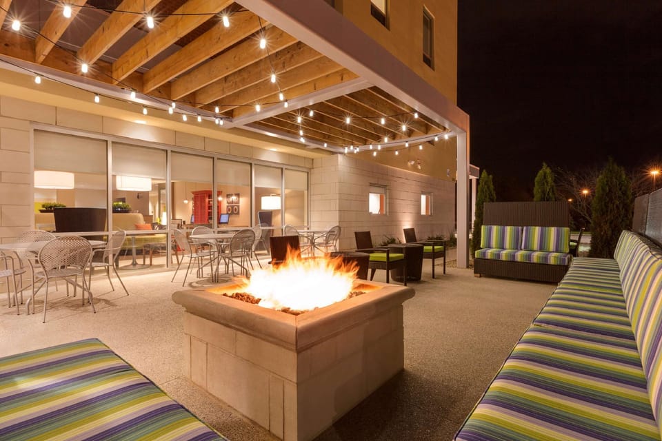 Home2 Suites by Hilton Canton Hotel in North Canton