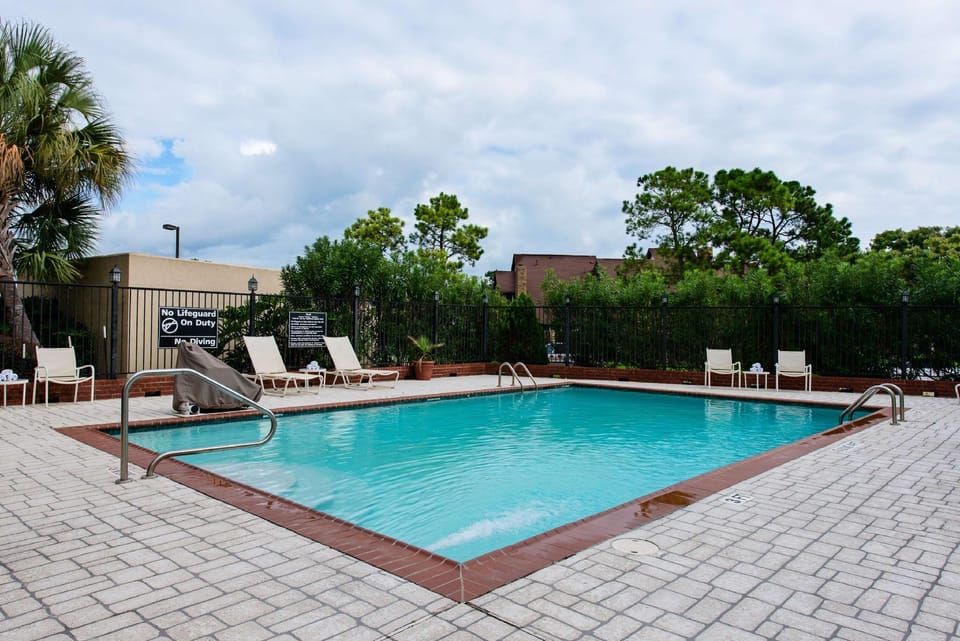 Hampton Inn & Suites Port Arthur Hotel in Port Arthur