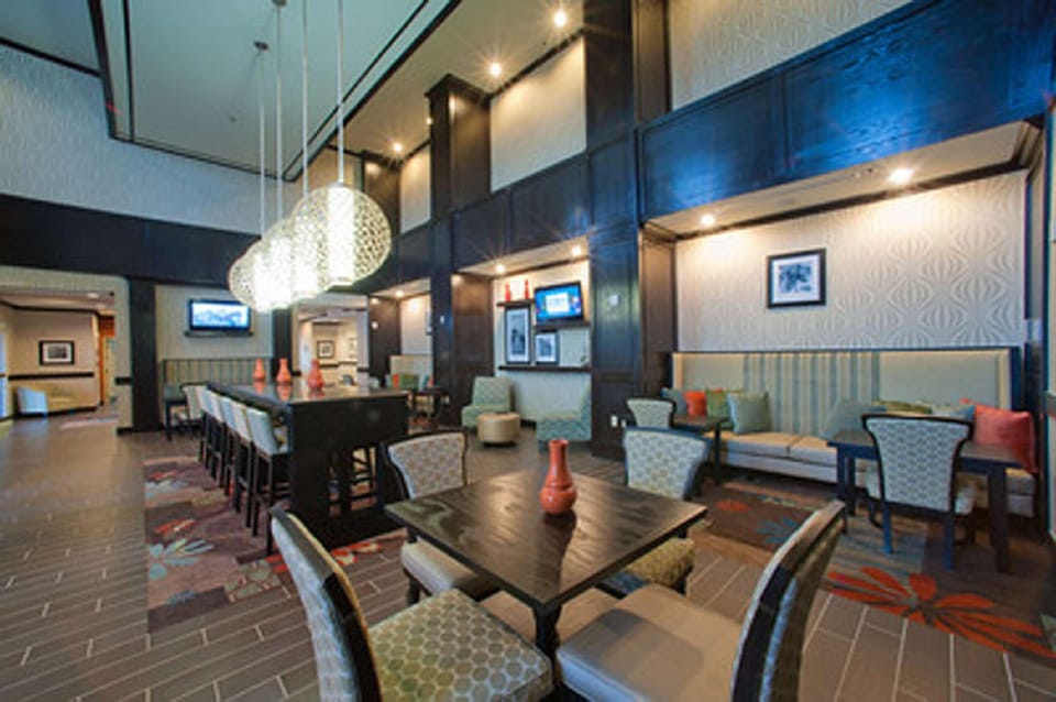 Hampton Inn & Suites Denison Hotel in Lake Texoma