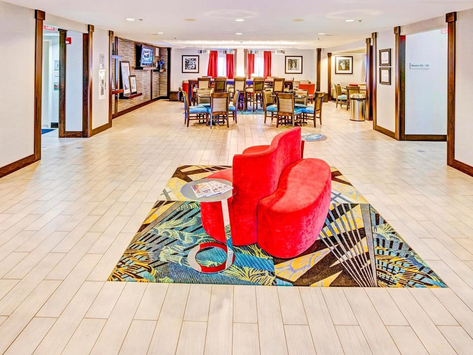 Hampton Inn Kent/Akron Area Hotel in Ohio