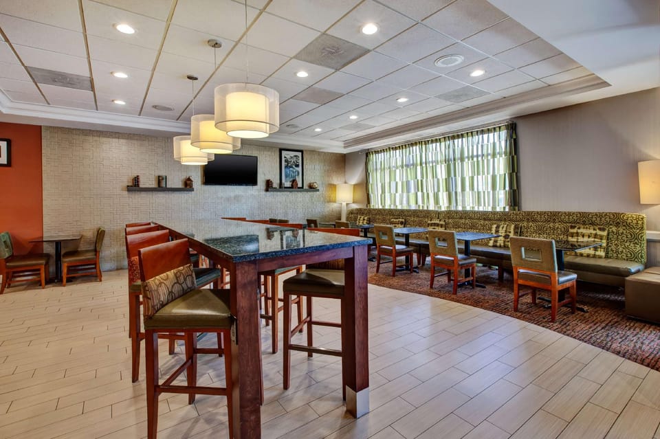 Hampton Inn College Park Hotel in College Park