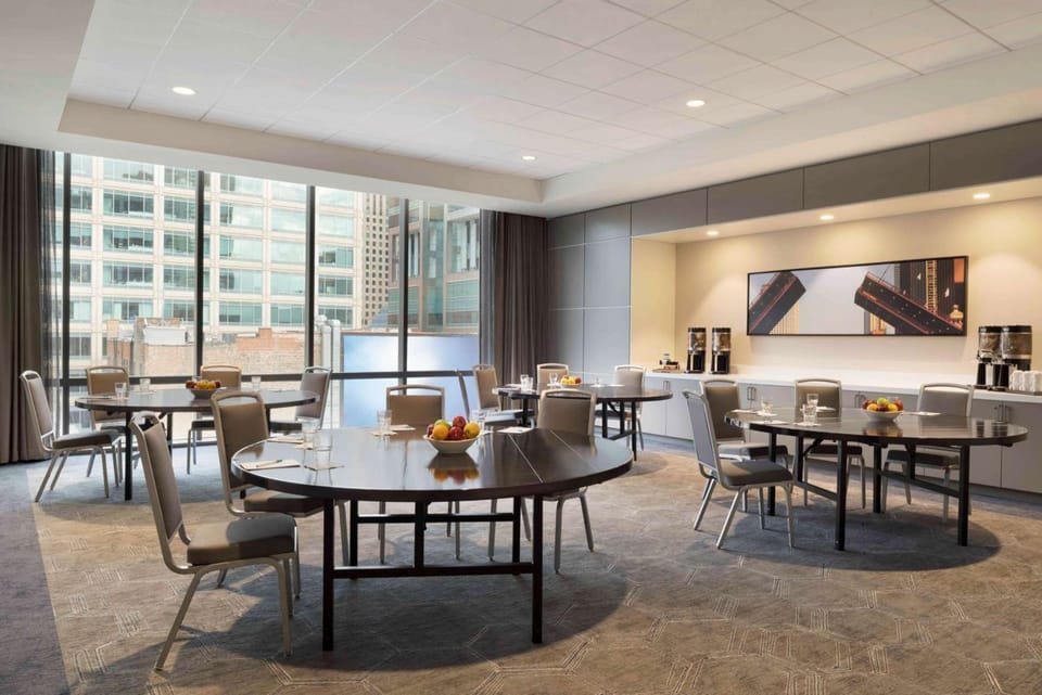 Homewood Suites by Hilton Chicago West Loop Fulton Market Area Hotel in West Loop