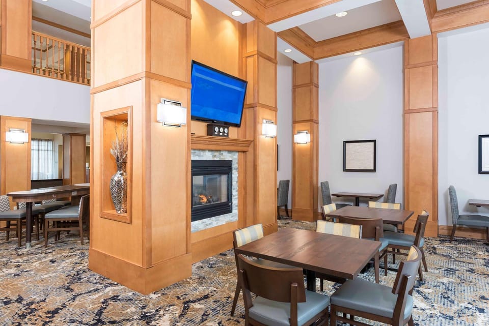 Homewood Suites by Hilton Indianapolis-Airport/Plainfield Hotel in Plainfield