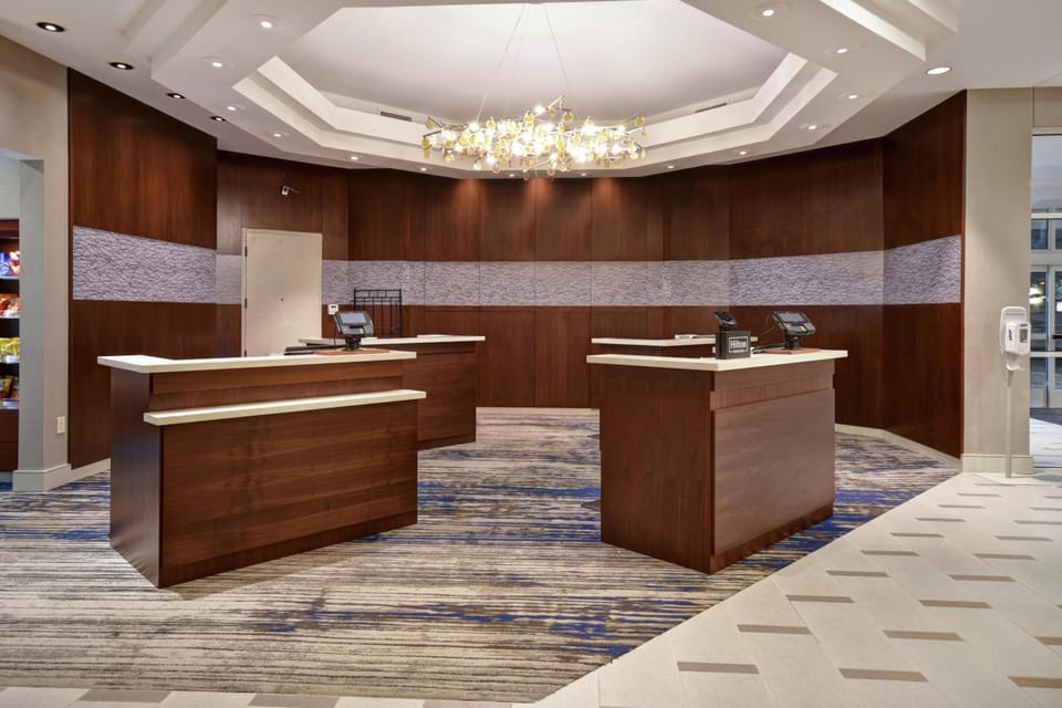 Embassy Suites by Hilton Charleston Hotel in Charleston