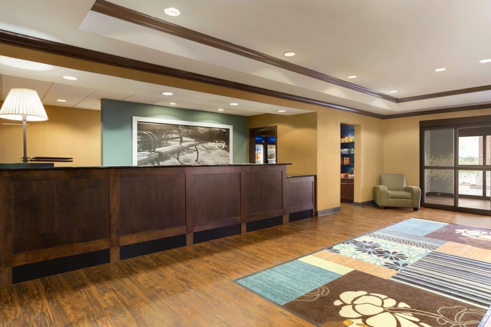 Hampton Inn Stow Hotel in Cuyahoga Falls