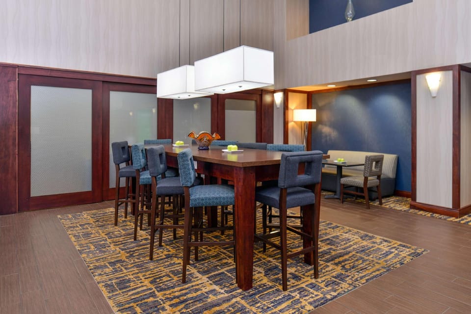 Hampton Inn & Suites Muncie Hotel in Muncie