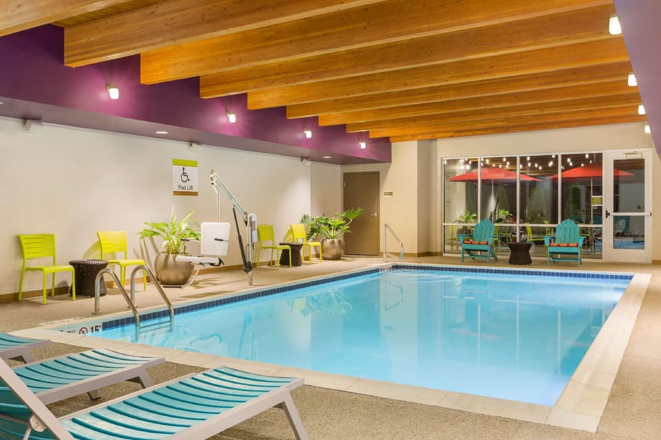 Home2 Suites by Hilton Youngstown West/Austintown Hotel in Austintown