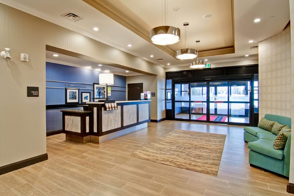 Hampton Inn & Suites by Hilton Saskatoon Airport Hotel in Saskatoon