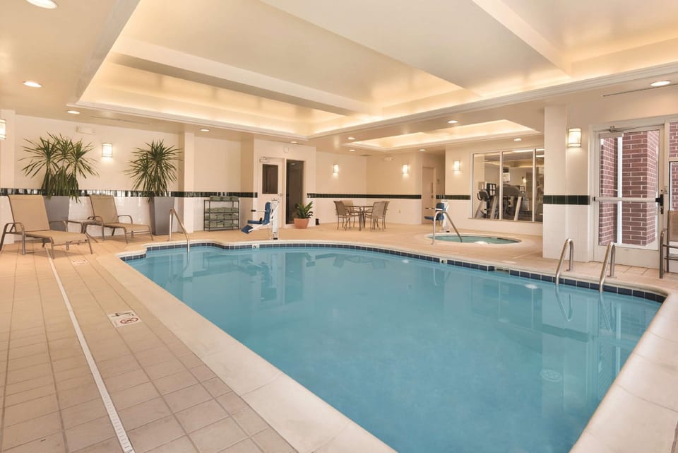 Hilton Garden Inn Akron-Canton Airport Hotel in Ohio