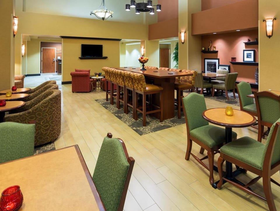 Hampton Inn & Suites Yuba City Hotel in Yuba City
