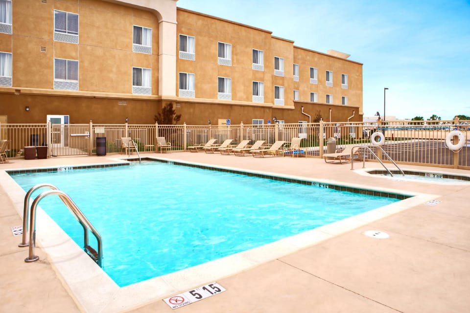 Hampton Inn & Suites Ridgecrest Hotel in Ridgecrest