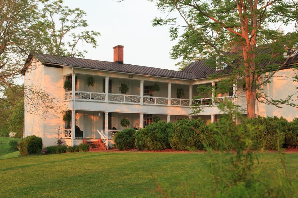 The Estate at Meander Inn in Shenandoah Valley