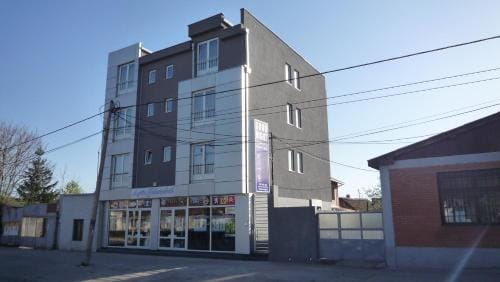 Apartments Good Night Hotel in Serbia
