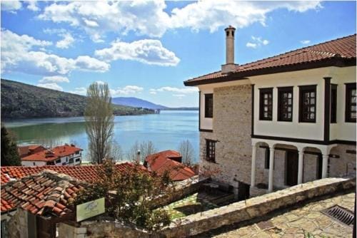 Vergoula's Mansion Hotel in North Macedonia
