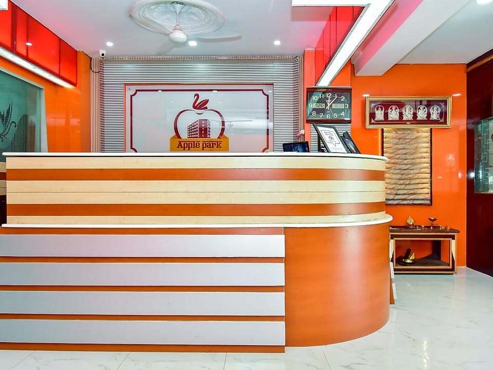 Hotel Apple Park Inn Hotel in Tamil Nadu