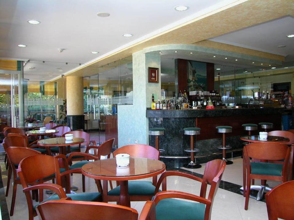 Bar/lounge