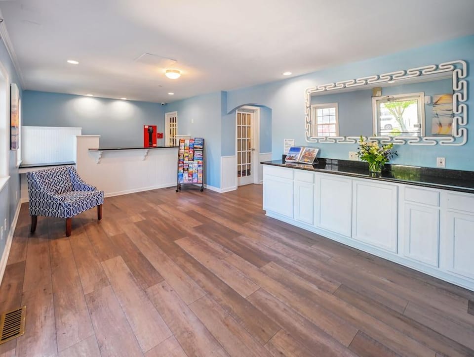 Commander Beach House Hotel Hotel in Ocean City