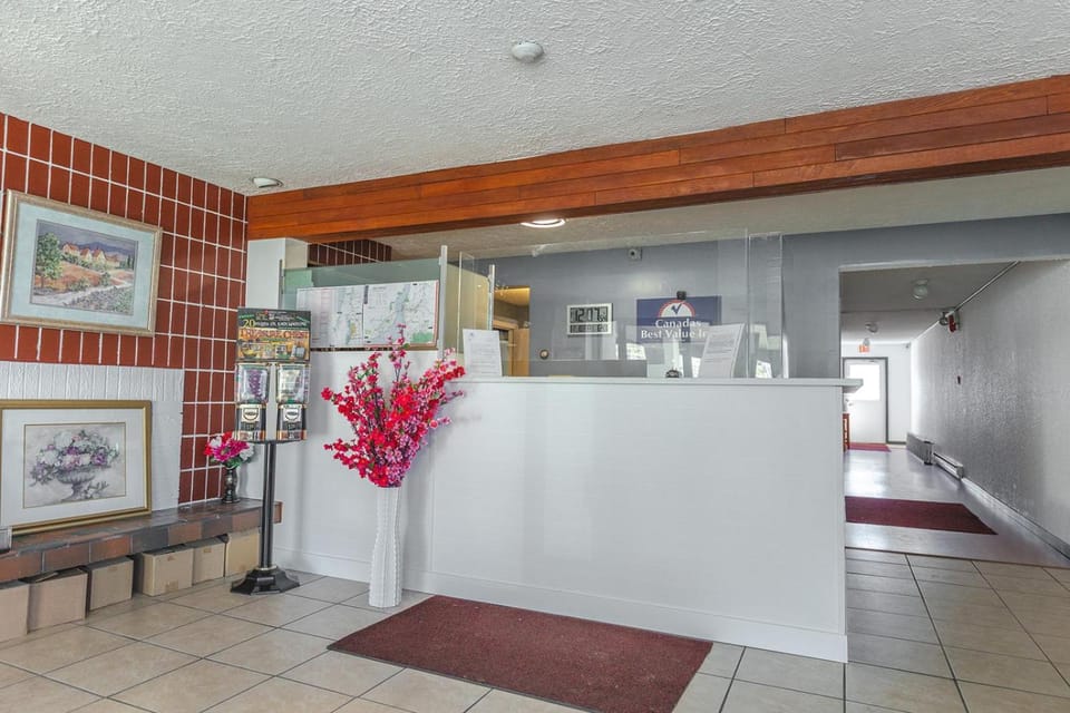 Canadas Best Value Inn Kelowna Inn in Kelowna